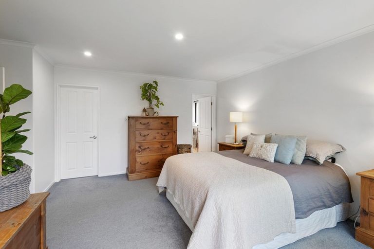 Photo of property in 25 Oakwood Drive, Rangiora, 7400