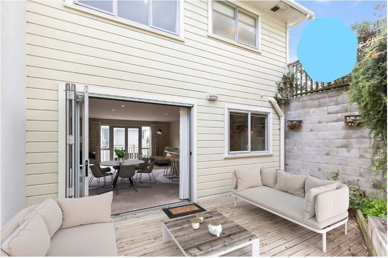 Photo of property in 58g Woodland Road, Johnsonville, Wellington, 6037