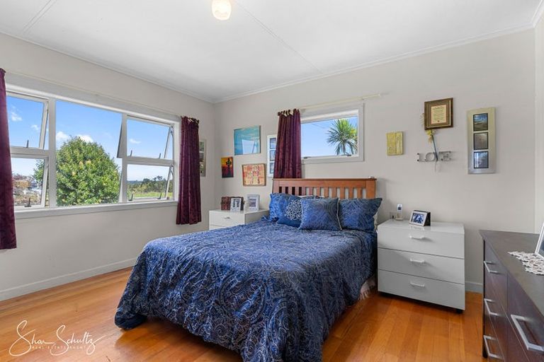 Photo of property in 46 Gorge Road, Maungaturoto, 0520