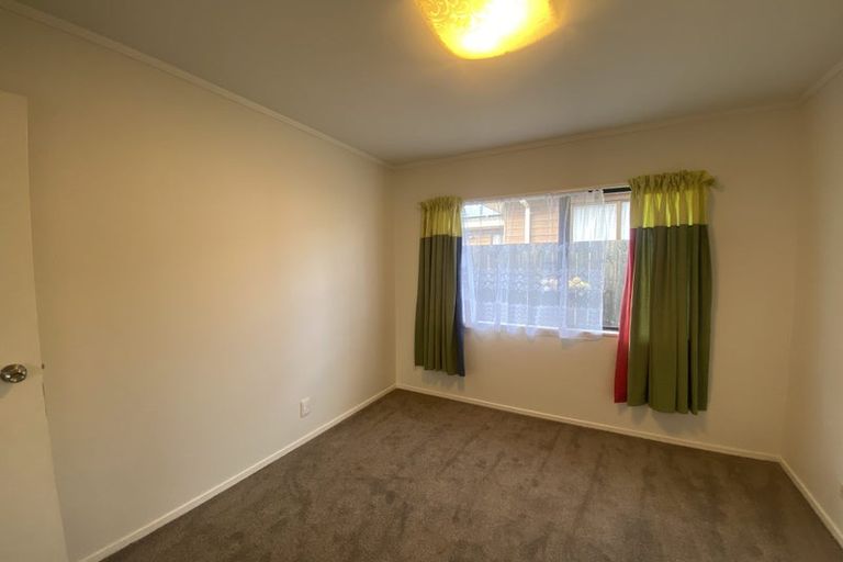 Photo of property in 21 Septimus Place, Henderson, Auckland, 0612