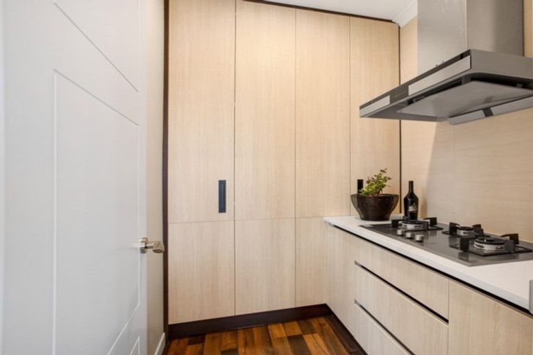 Photo of property in 17 Tawatawa Street, Long Bay, Auckland, 0630