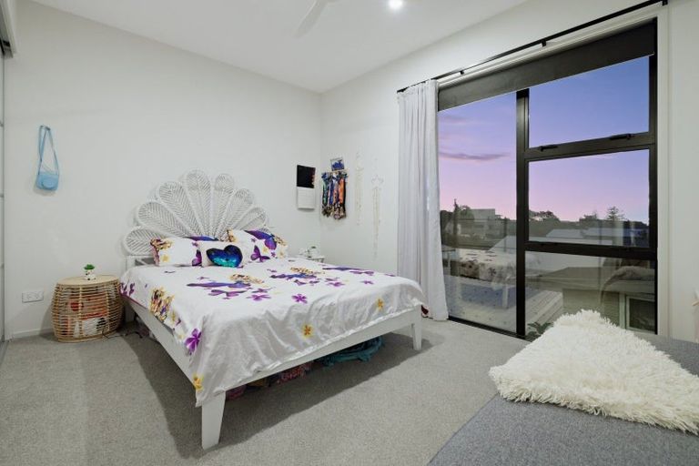 Photo of property in 18 Motiti Road, Papamoa Beach, Papamoa, 3118