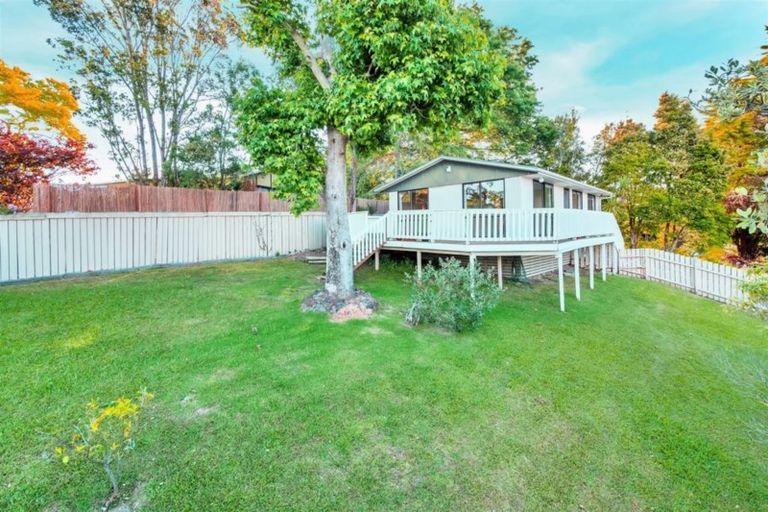 Photo of property in 1/9 Lucinda Place, Glen Eden, Auckland, 0602