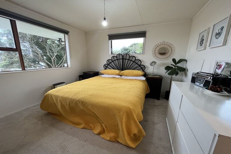 Photo of property in 15 Mapplebeck Street, Titahi Bay, Porirua, 5022