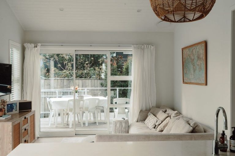 Photo of property in 1146b Papamoa Beach Road, Papamoa Beach, Papamoa, 3118