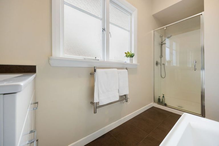 Photo of property in 84 Maeroa Road, Maeroa, Hamilton, 3200