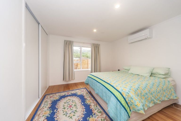 Photo of property in 16 Findlay Street, Tawa, Wellington, 5028