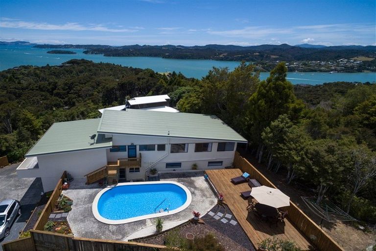 Photo of property in 2 Arabella Road, Opua, 0200
