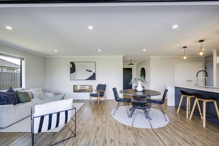 Photo of property in 15 Hikawera Drive, Frimley, Hastings, 4120