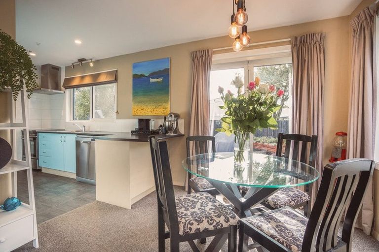 Photo of property in 6 Hilldale Place, Hillsborough, Christchurch, 8022