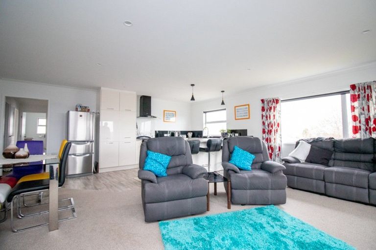 Photo of property in 16 Ohinemuri Place, Paeroa, 3600