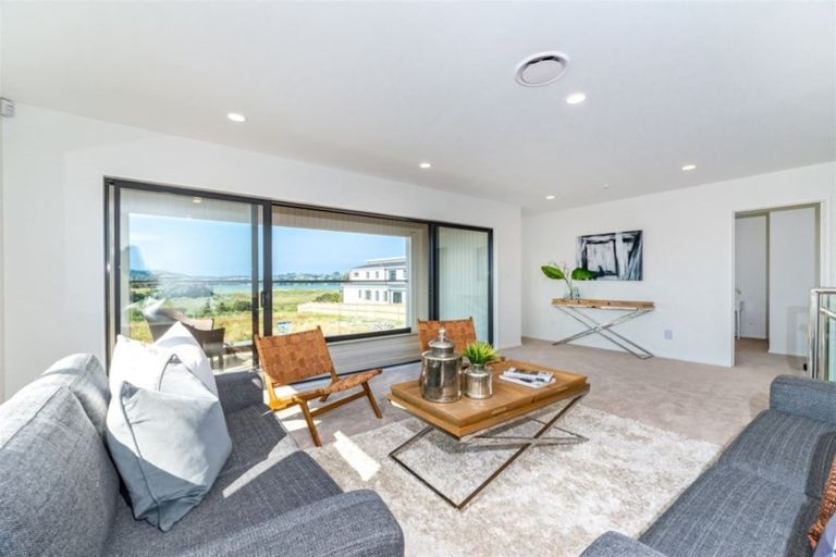 Photo of property in 11 Tai Crescent, Hobsonville, Auckland, 0616