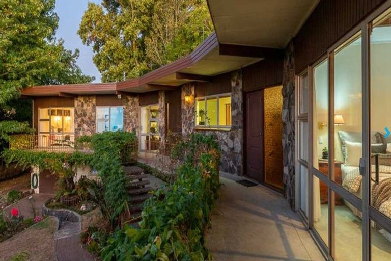 Photo of property in 48 Edinburgh Road, Hillcrest, Hamilton, 3216