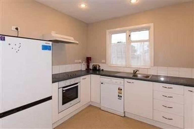 Photo of property in 103 Aorangi Road, Bryndwr, Christchurch, 8053