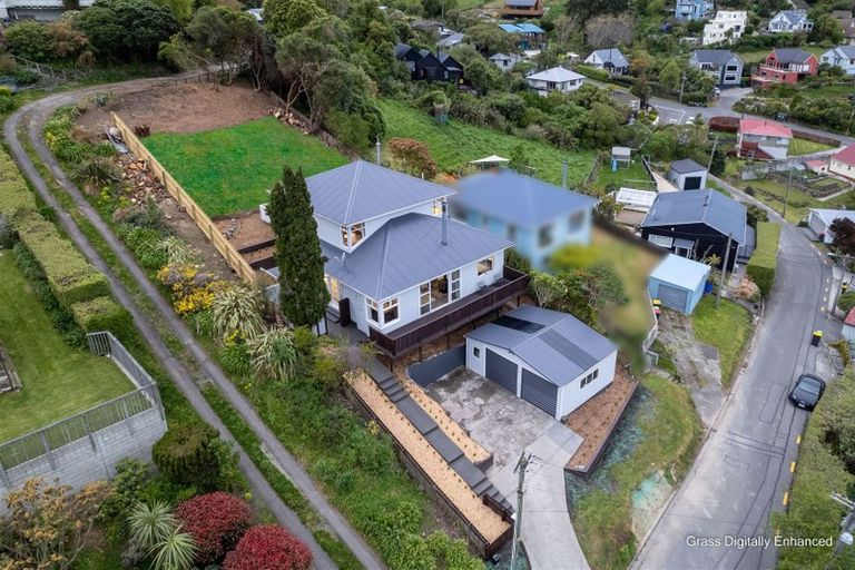 Photo of property in 12 Days Road, Lyttelton, 8082