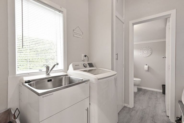 Photo of property in 1002 Southland Road, Raureka, Hastings, 4120