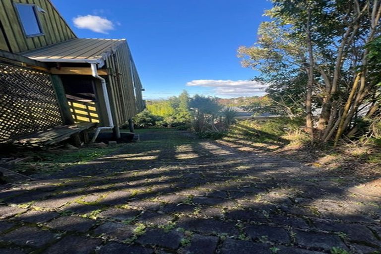 Photo of property in 313 Don Buck Road, Massey, Auckland, 0614