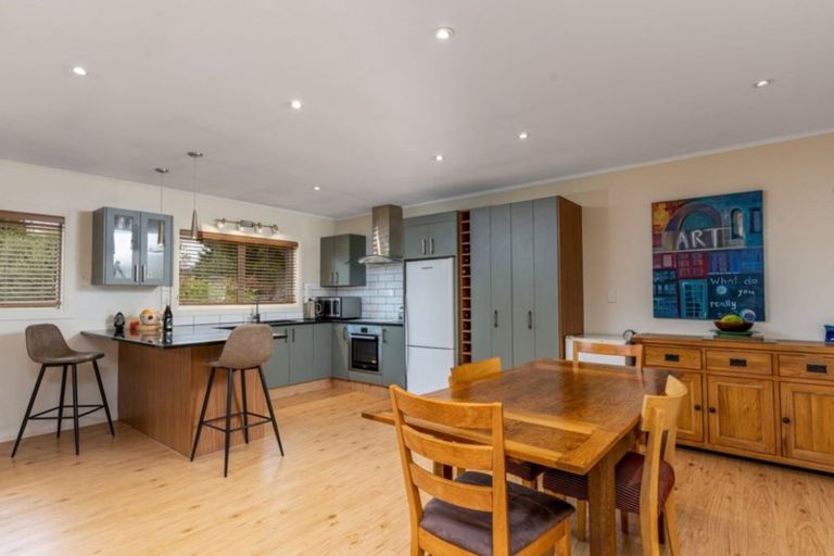 Photo of property in 46 Charles Street, Carterton, 5713