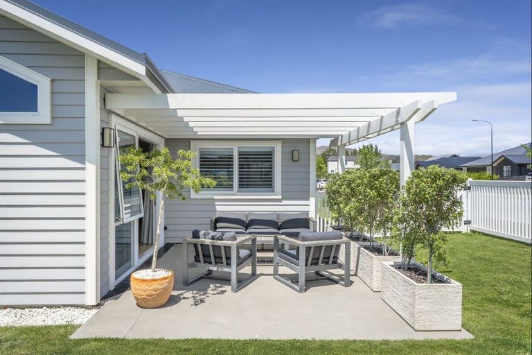 Photo of property in 9 Searle Drive, Cromwell, 9310