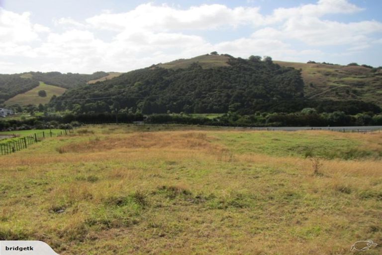 Photo of property in 289 Heatley Road, Whakapirau, 0583