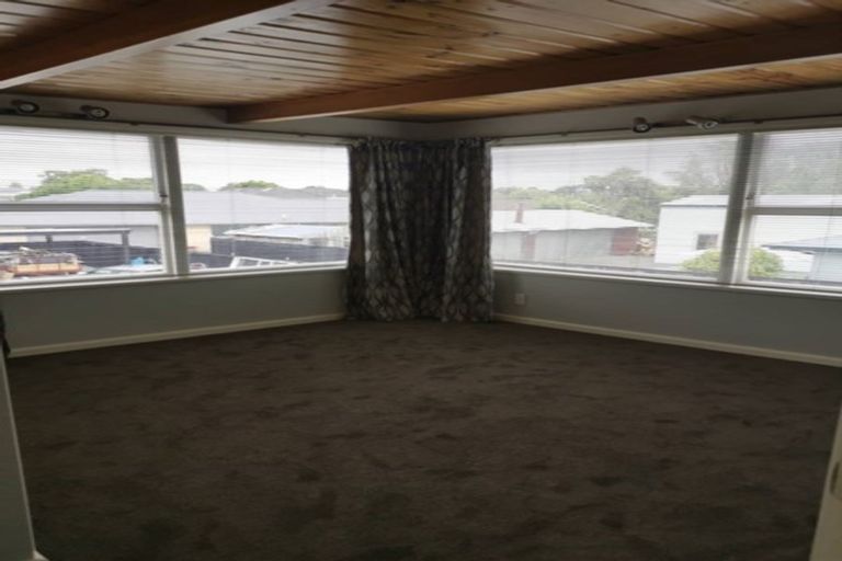 Photo of property in 15 Meadow Street, Papanui, Christchurch, 8052