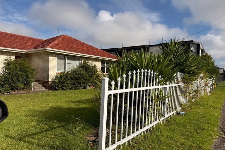 Photo of property in 19 Alexander Avenue, Papatoetoe, Auckland, 2025