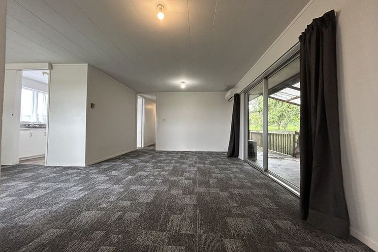 Photo of property in 26 Pooks Road, Ranui, Auckland, 0612