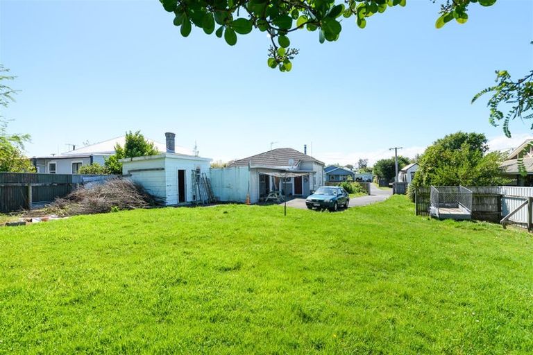 Photo of property in 13 Hunia Street, Marton, 4710