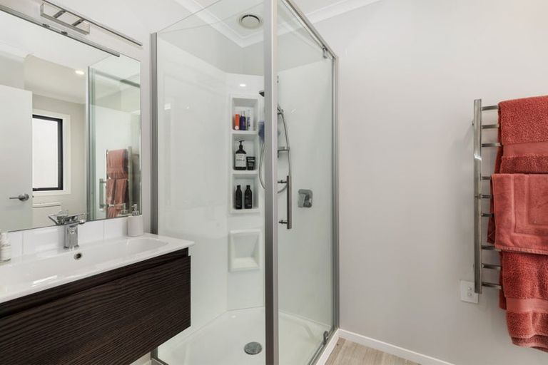 Photo of property in 14 Fitch Lane, Wallaceville, Upper Hutt, 5018