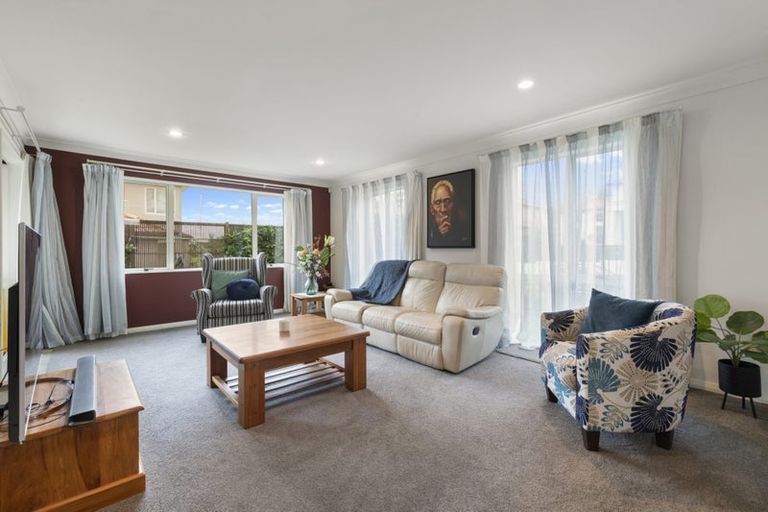 Photo of property in 45 Coachman Drive, Flat Bush, Auckland, 2016