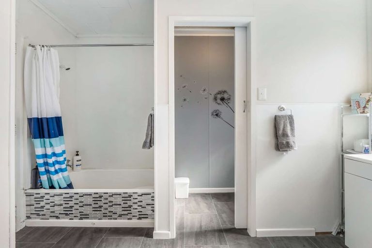 Photo of property in 196a Clayton Road, Mangakakahi, Rotorua, 3015