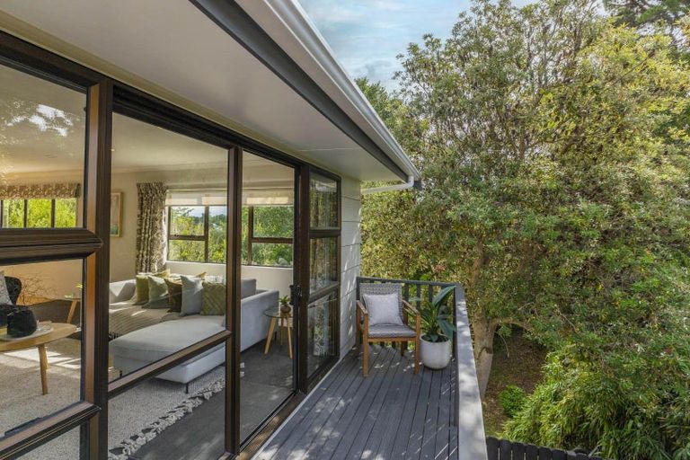 Photo of property in 50 Dale Road, Raumati South, Paraparaumu, 5032