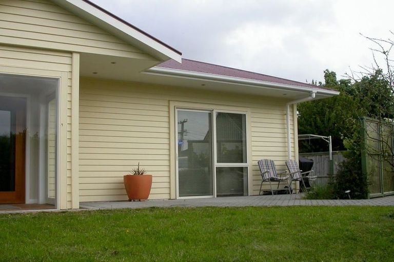 Photo of property in 40 Hall Crescent, Epuni, Lower Hutt, 5011