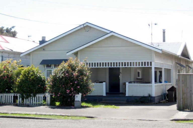 Photo of property in 86 Niblett Street, Whanganui, 4500