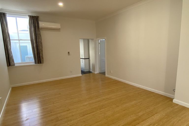 Photo of property in 33 Stoke Street, Newtown, Wellington, 6021