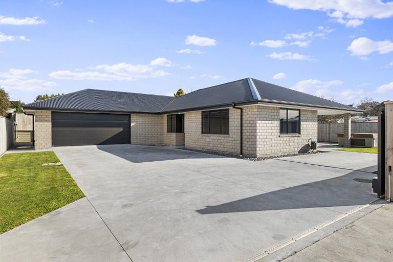 Photo of property in 3/48a Celia Street, Stratford, 4332