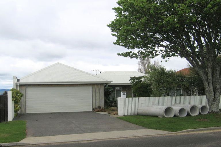 Photo of property in 56 Milton Road, Otumoetai, Tauranga, 3110