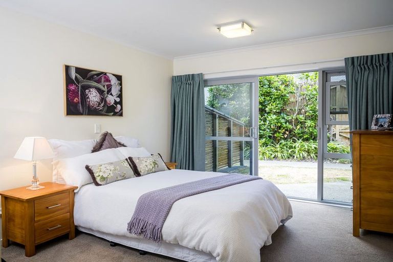 Photo of property in 29e Wai-iti Crescent, Woburn, Lower Hutt, 5010