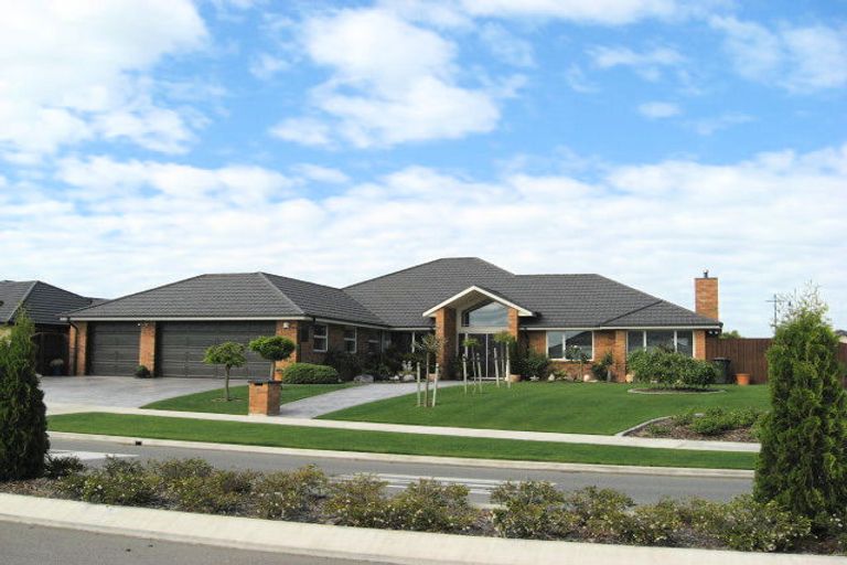 Photo of property in 6 Magnolia Boulevard, Kaiapoi, 7630