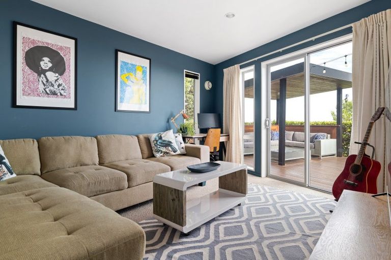 Photo of property in 3 Zeehaen Place, Britannia Heights, Nelson, 7010