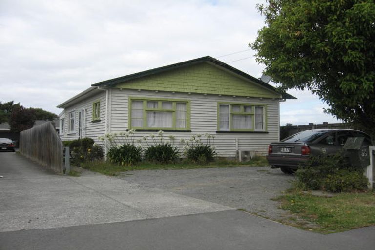 Photo of property in 2/27 Hansons Lane, Upper Riccarton, Christchurch, 8041