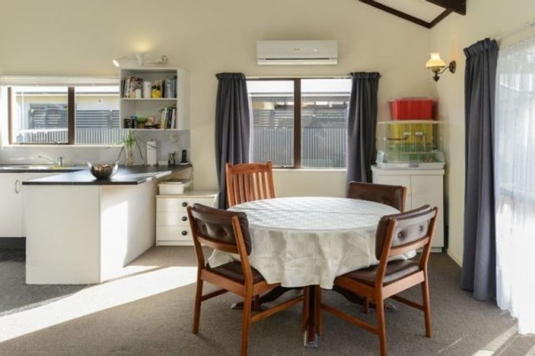 Photo of property in 410a Grays Road, Saint Leonards, Hastings, 4120