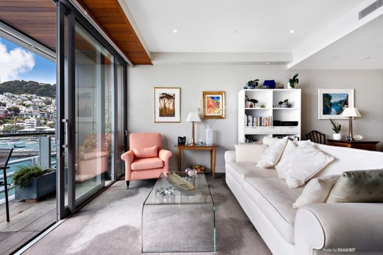 Photo of property in Clyde Quay Wharf, 2a/7 Clyde Quay Wharf, Te Aro, Wellington, 6011