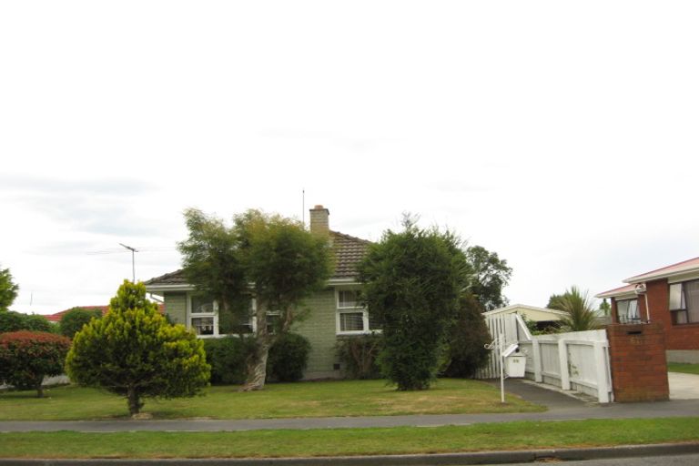 Photo of property in 59 Niven Street, Avondale, Christchurch, 8061