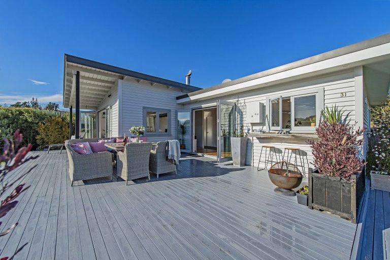 Photo of property in 31 Broadway Avenue, Waikuku Beach, 7473