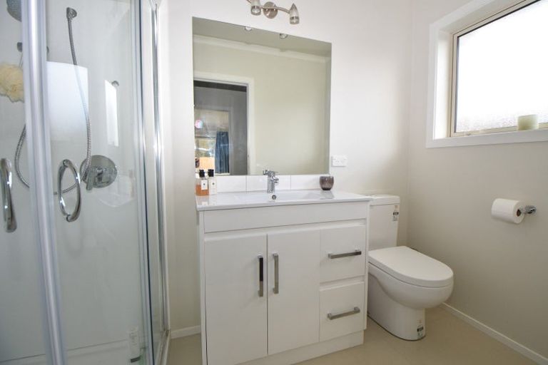 Photo of property in 3a Madison Street, Carterton, 5713