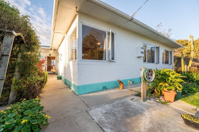 Photo of property in 228 High Street, Waimate, 7924