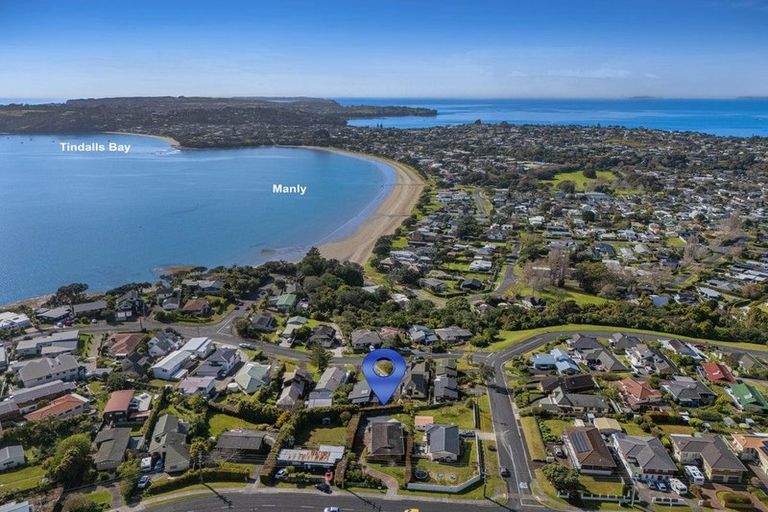 Photo of property in 93 Stanmore Bay Road, Stanmore Bay, Whangaparaoa, 0932