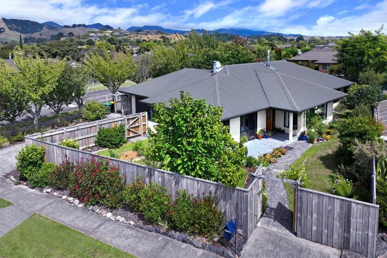 Photo of property in 21 Malthouse Crescent, Brightwater, 7022