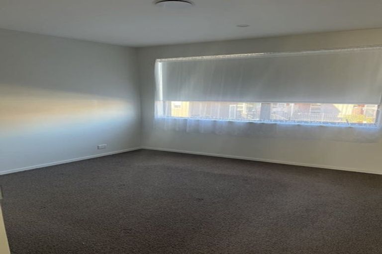 Photo of property in 10 Paterae Lane, Flat Bush, Auckland, 2019